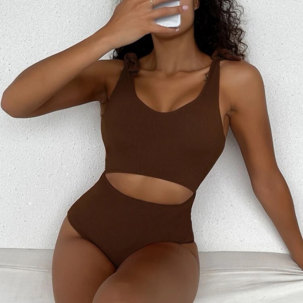Cut-out one piece bathing suit